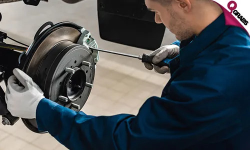 Car Brake Services: Pads Change, Brake Oil Check/Change & More!